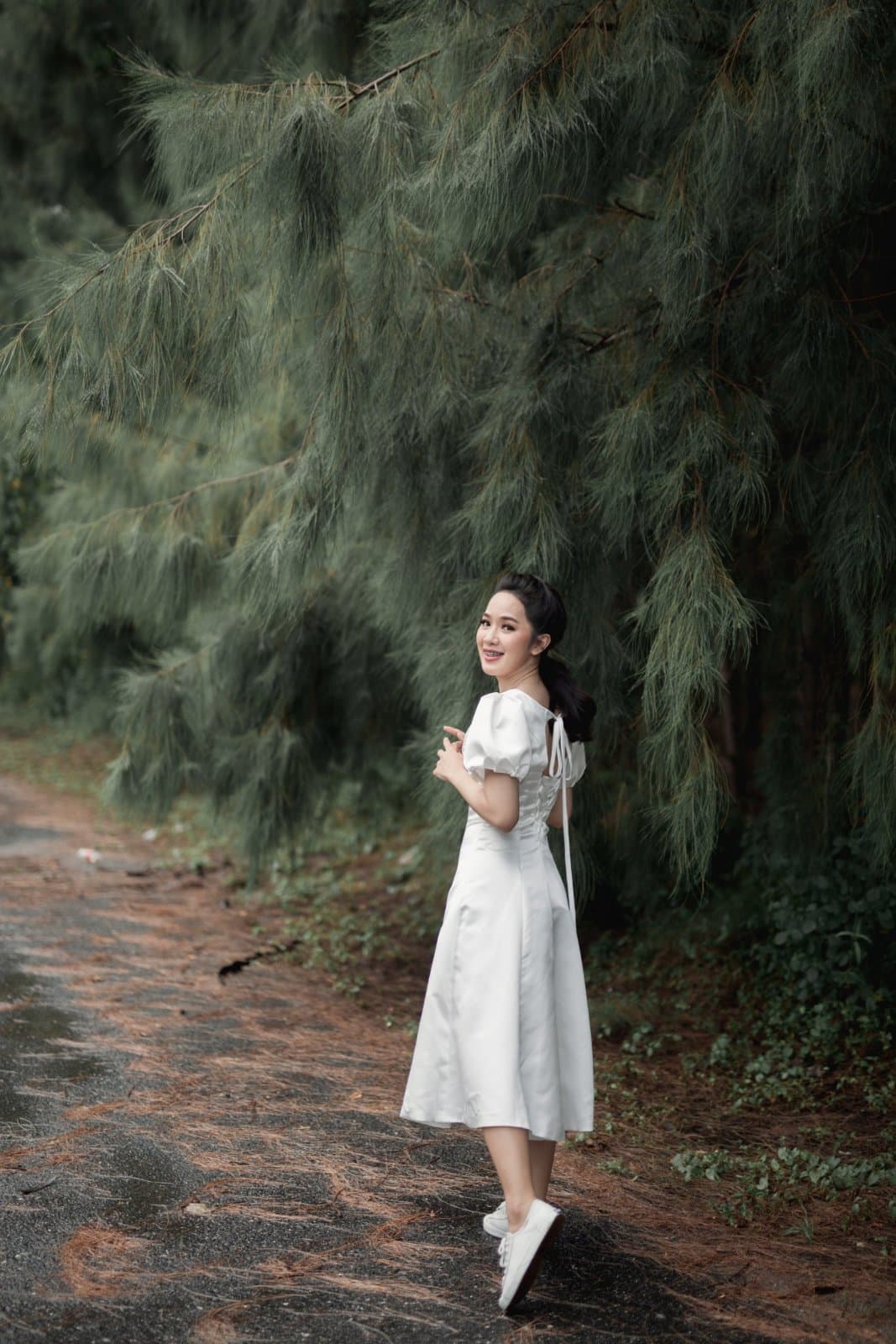 ชุดเจ้าสาว M0002 (สั้น)