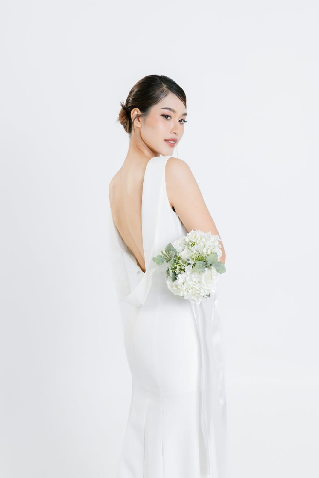 ชุดเจ้าสาว M0036 (ยาว)