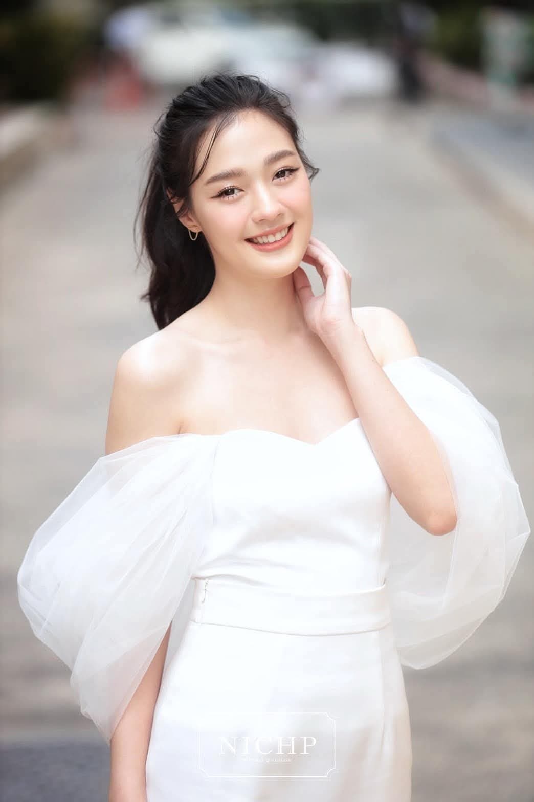 ชุดเจ้าสาว M0047 (สั้น)