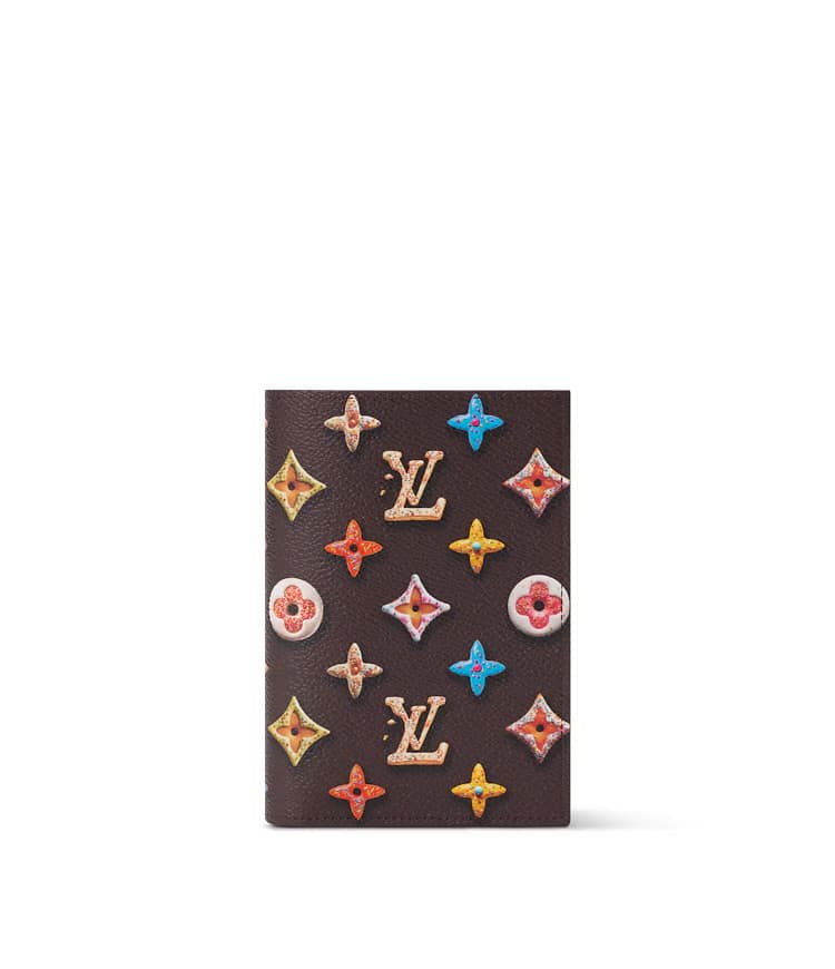 Louis Vuitton passport donut
