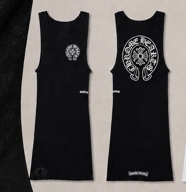 Chrome heart tank black