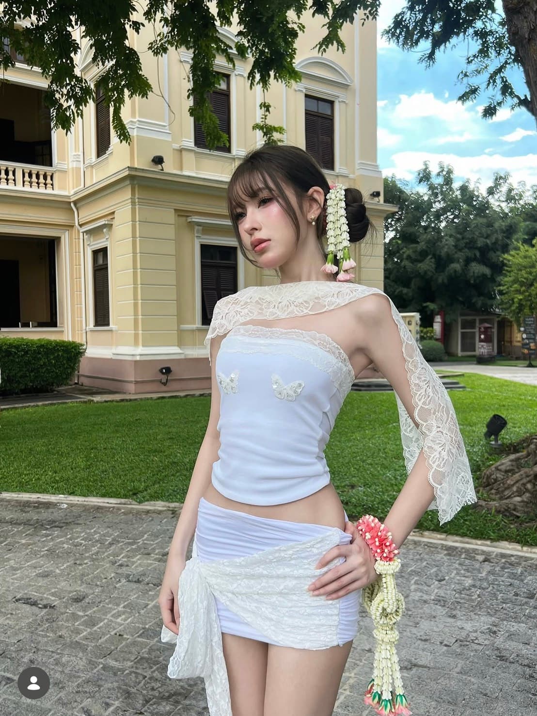 FF เกาะอกผีเสื้อ