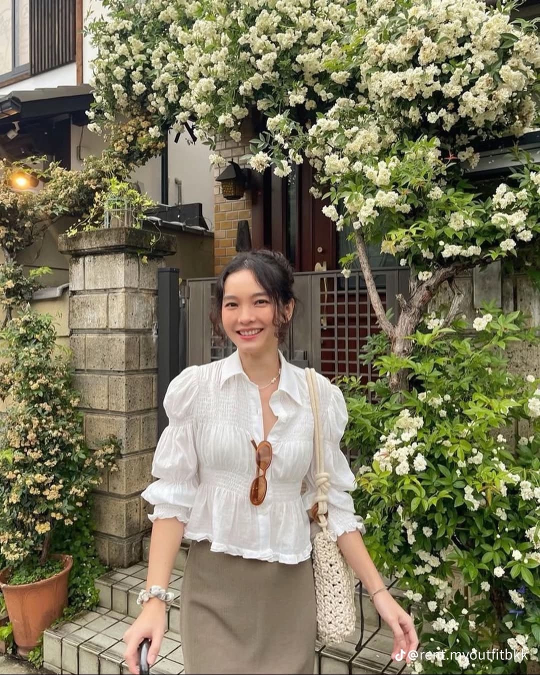 เสื้อเชิ้ต แขนจั้ม