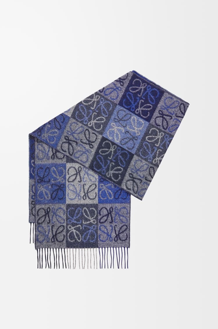 Loewe scarf
