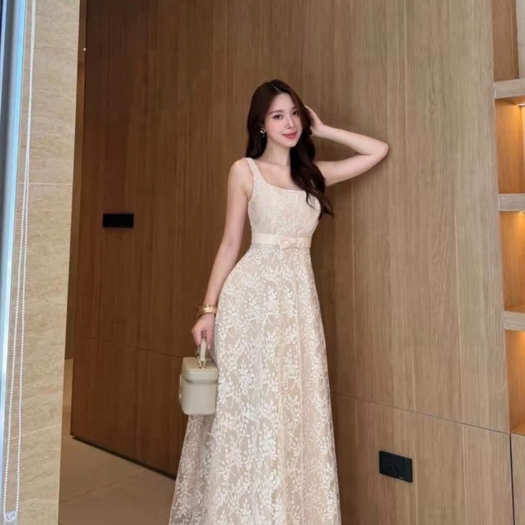 ชุดงานหมั้น งานบวช ลุคคุณหนูดูดี ***รอเเก้สี
