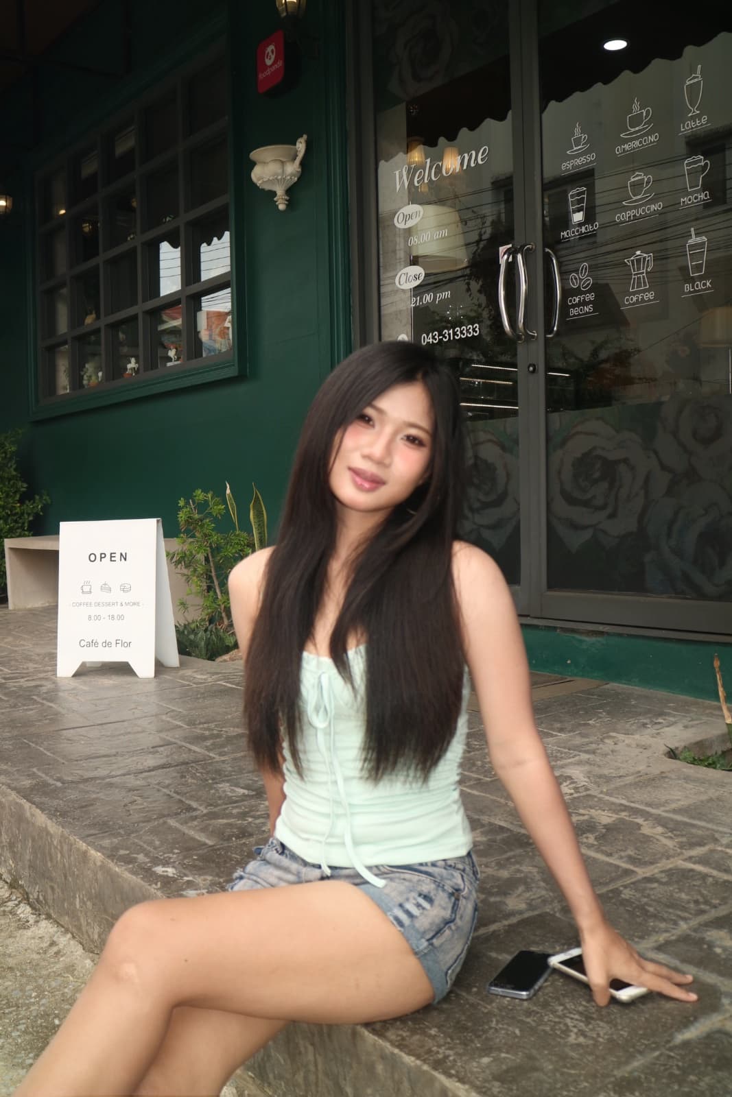 เสื้อสายเดี่ยว