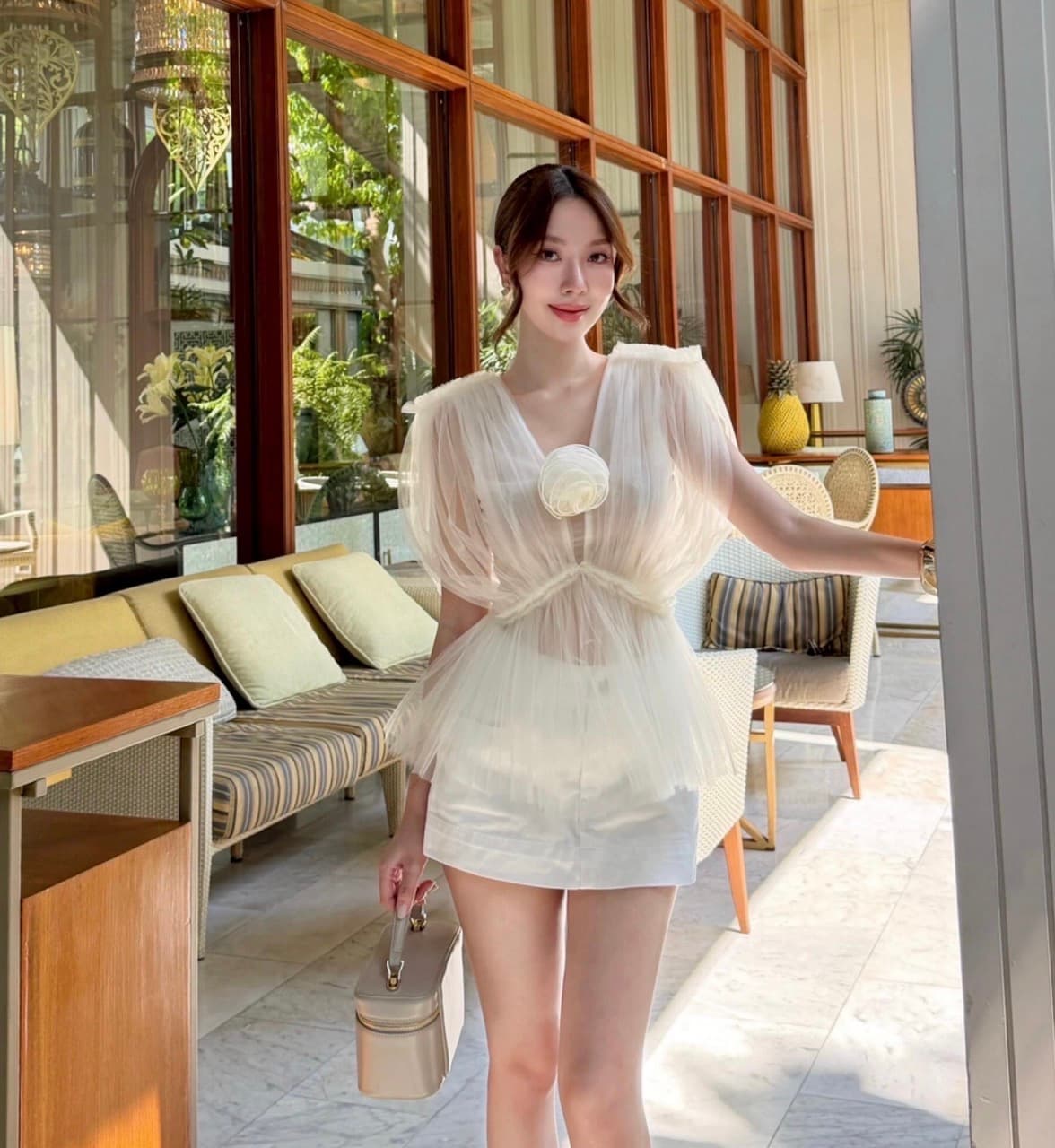 White 11